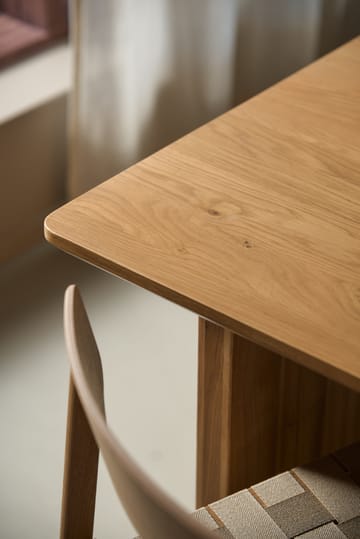 Berghem dining table 90x220 cm - Laqurered oak - 1898