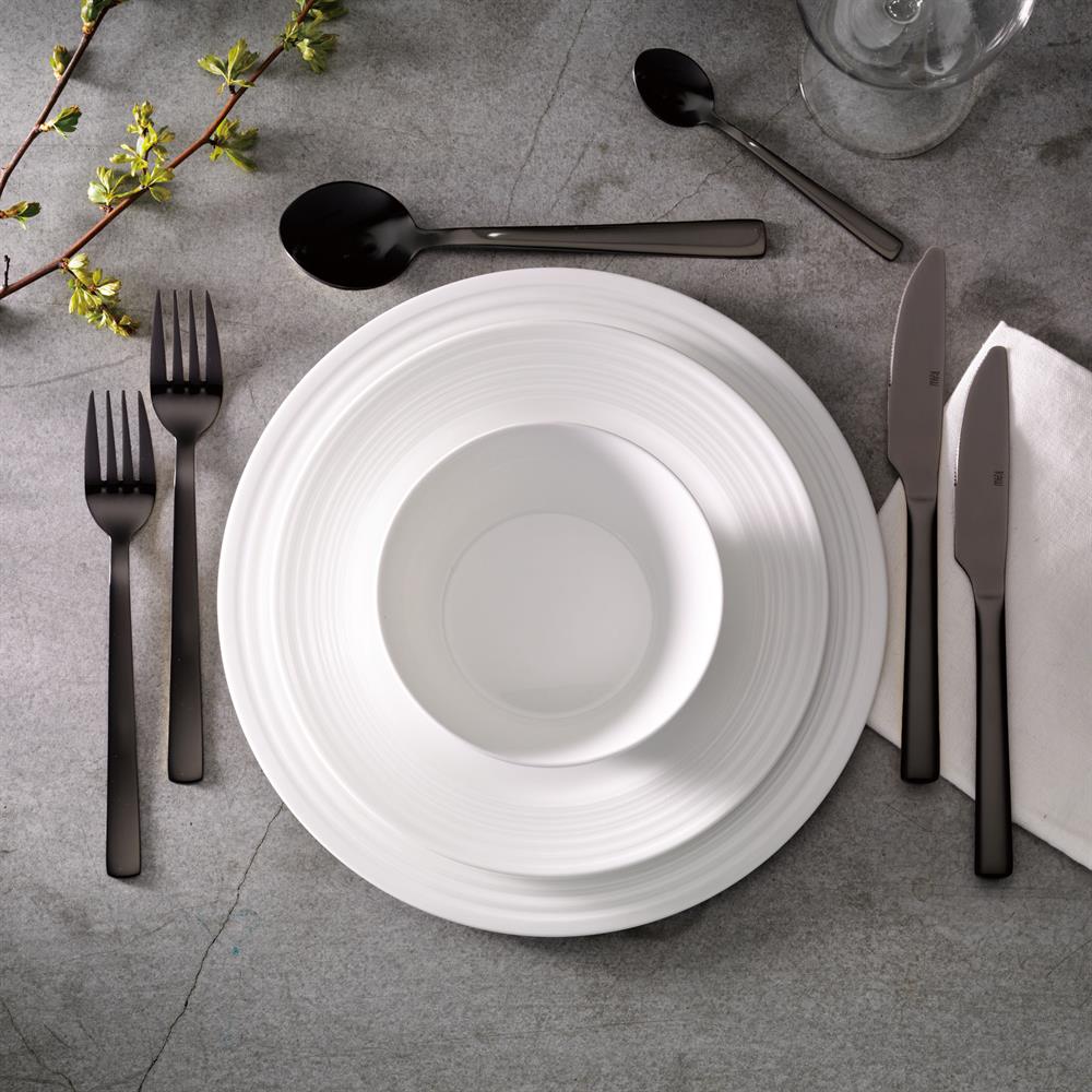 https://www.nordicnest.com/assets/blobs/aida-raw-cutlery-set-16-pcs-black/p_28237-02-02-06e1500c3f.jpg