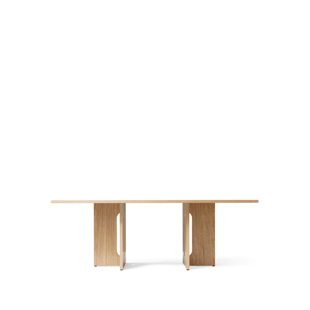 Audo Copenhagen Androgyne rectangular dining table Natural oak. 210x109 cm