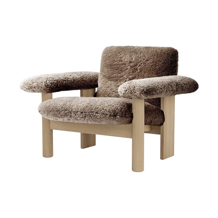 Brasilia armchair low back - Natural oak-Sahara sheepskin curly - Audo Copenhagen