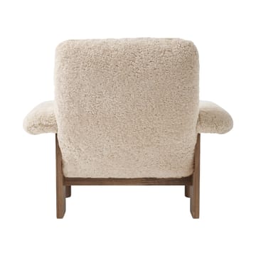 Brasilia armchair - Walnut-Nature sheepskin curly - Audo Copenhagen