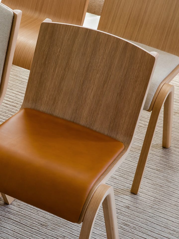 Ready chair upholstered seat, Natural oak-Logan Jasmine Audo Copenhagen