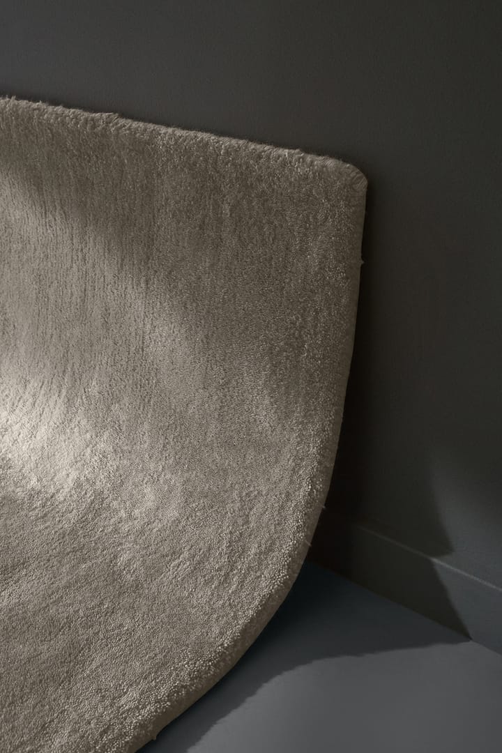 Stilla rug 160x130 cm, Taupe AYTM