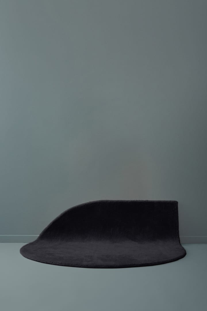 Stilla rug 265x220 cm, Anthracite AYTM