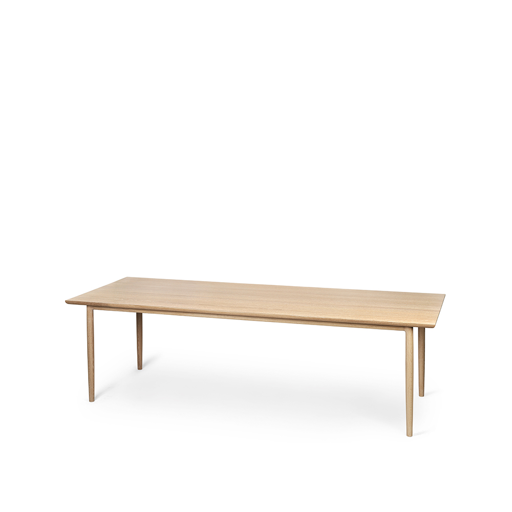 Arv dining table 90x240 cm from Brdr. Krüger - NordicNest.com