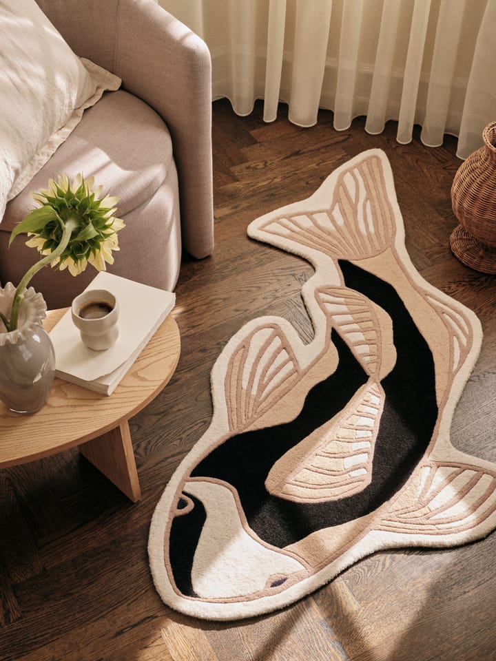 Koi rug 97x130 cm, Black-beige Broste Copenhagen