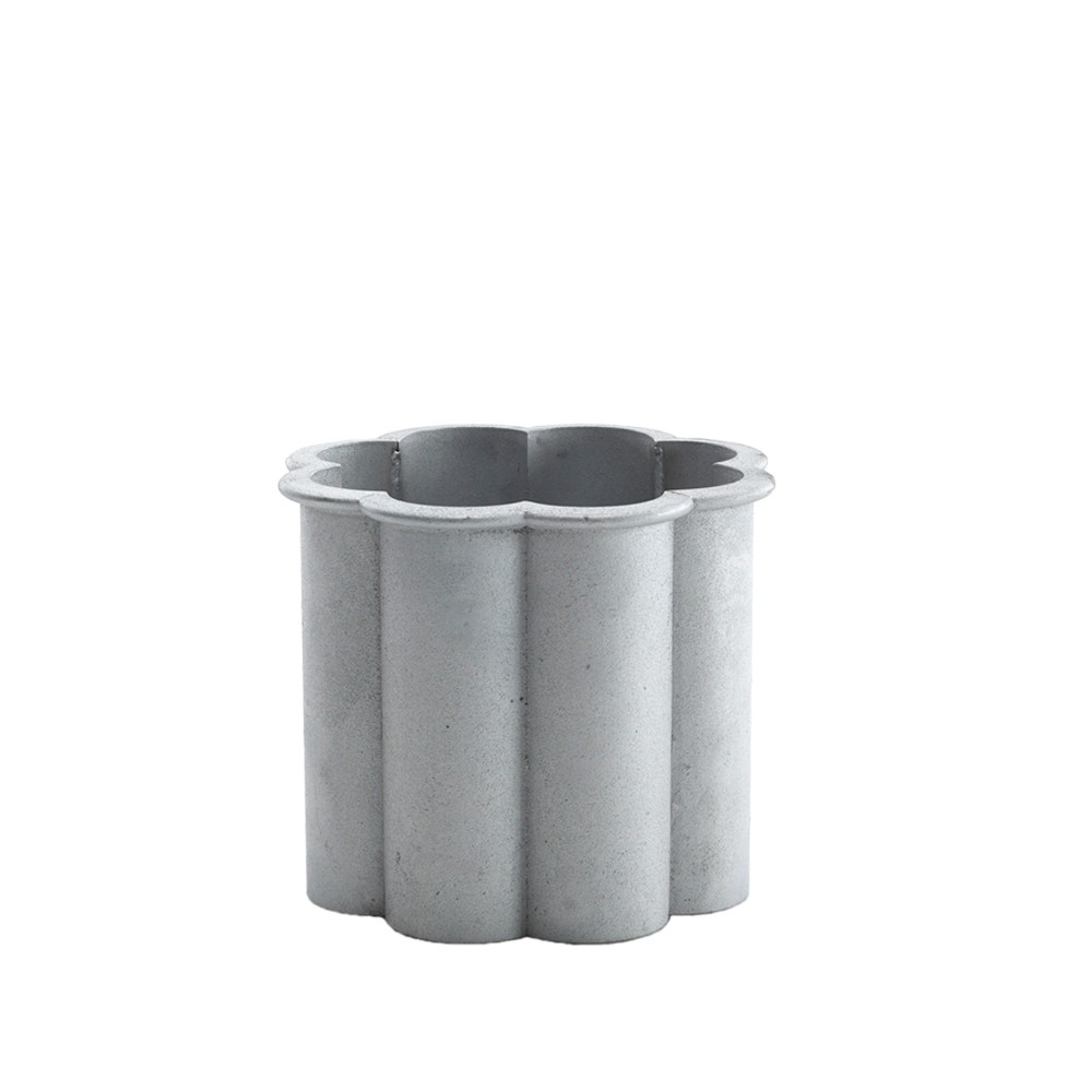 Byarums bruk Gråsippa plant pot Aluminum sand-casted, no. 1 Ø33 cm