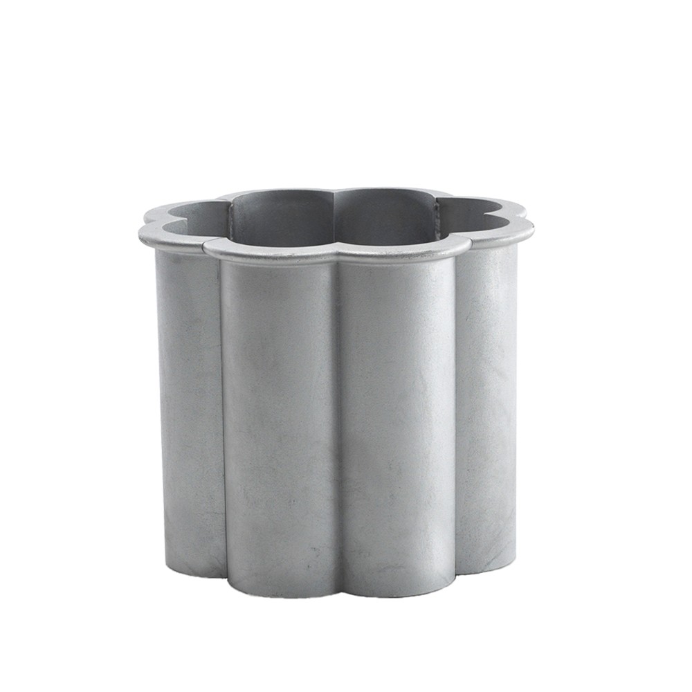 Byarums bruk Gråsippa plant pot Aluminum sand-casted, no. 2 Ø41 cm