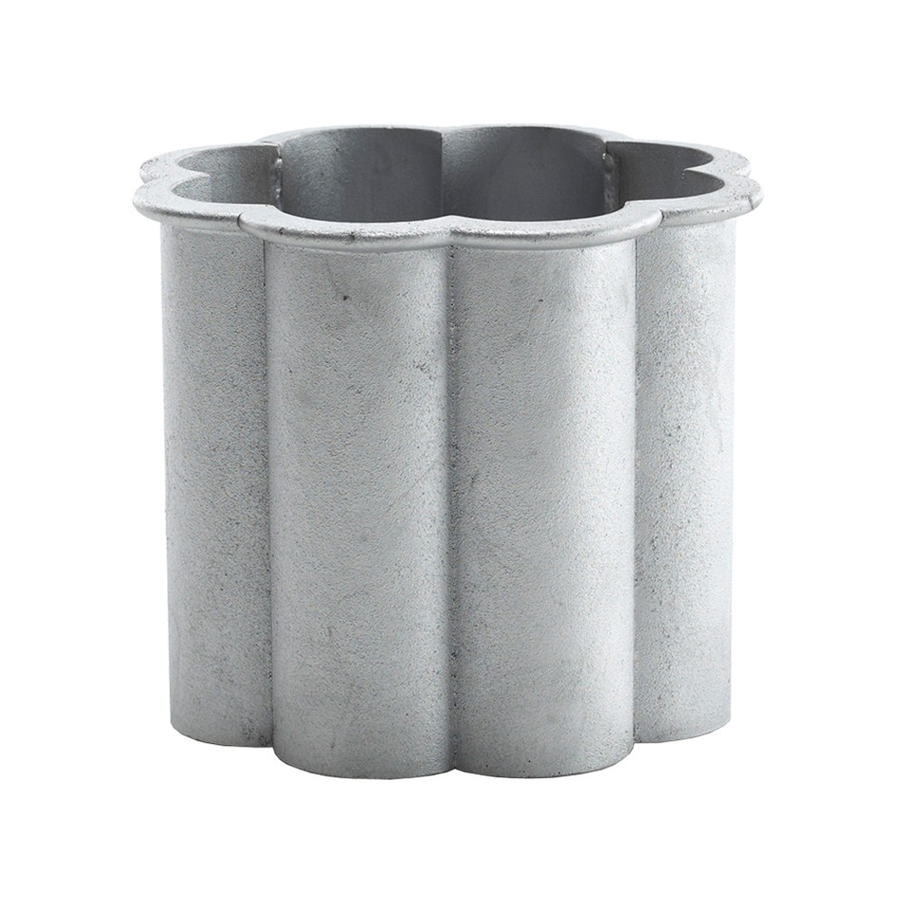 Byarums bruk Gråsippa plant pot Aluminum sand-casted, no. 3 Ø62 cm