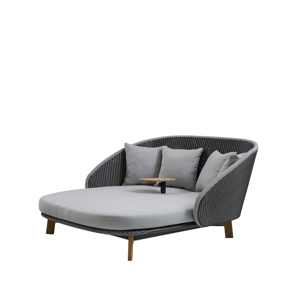 Cane-line Peacock Weave sun lounger Cane-Line Natté grey/light grey, incl. light grey cushions & table