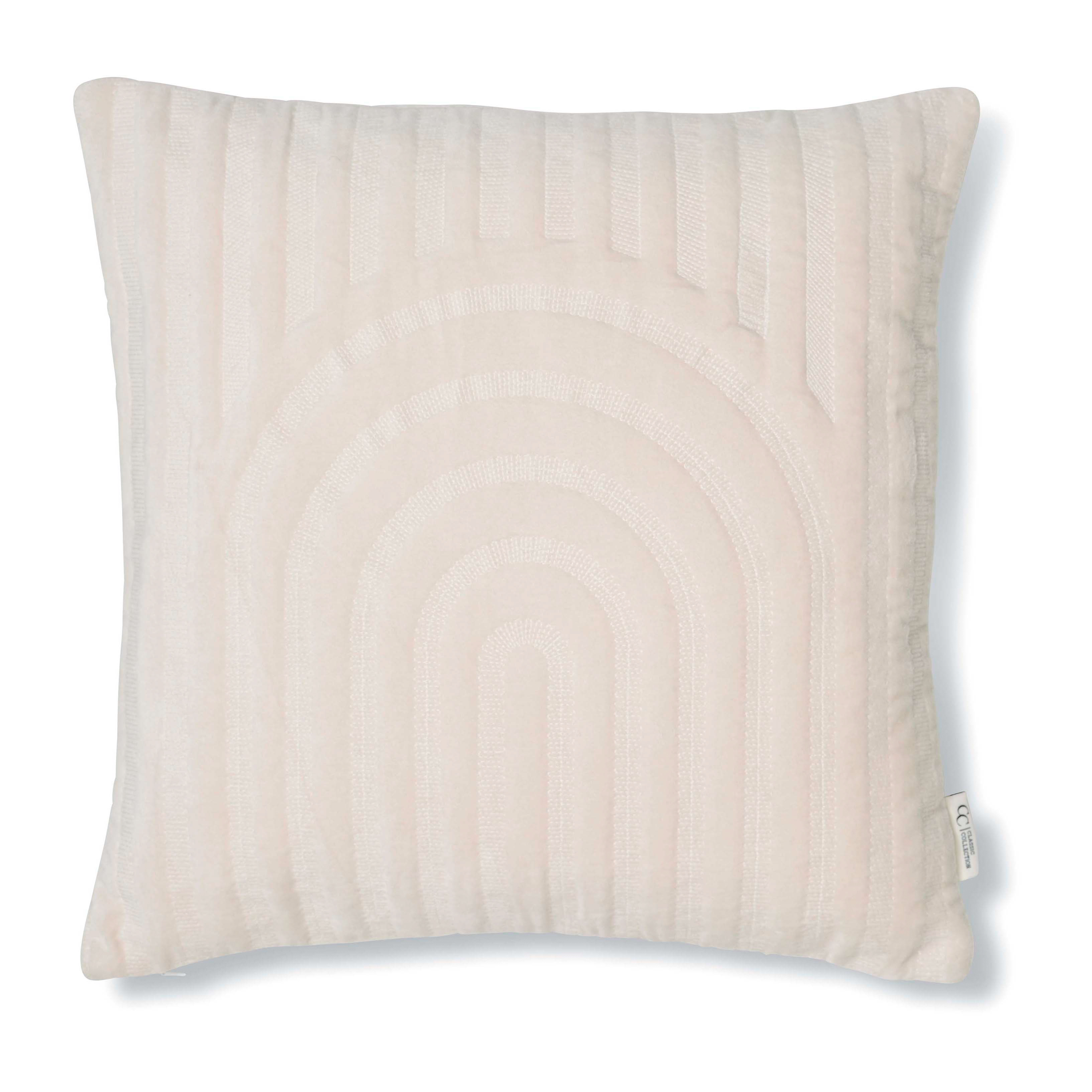 https://www.nordicnest.com/assets/blobs/classic-collection-arch-pillowcase-50x50-cm-birch/513478-01_1_ProductImageMain-f035b26c9c.jpeg