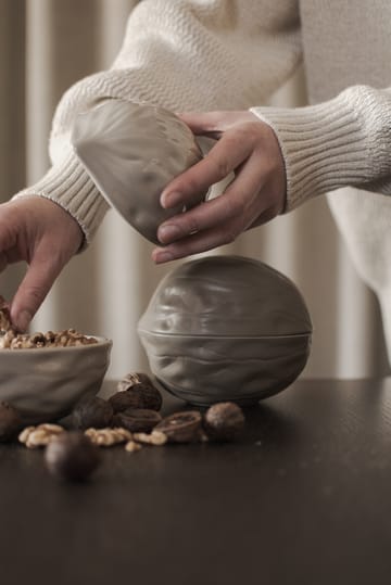 Walnut bowl with lid - Dust - DBKD