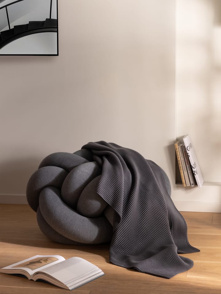 Pleece throw 140x170 cm - Dark grey - Design House Stockholm