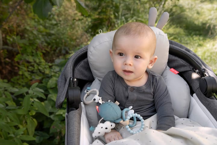 Lalee stroller pillow, Sand Done by deer