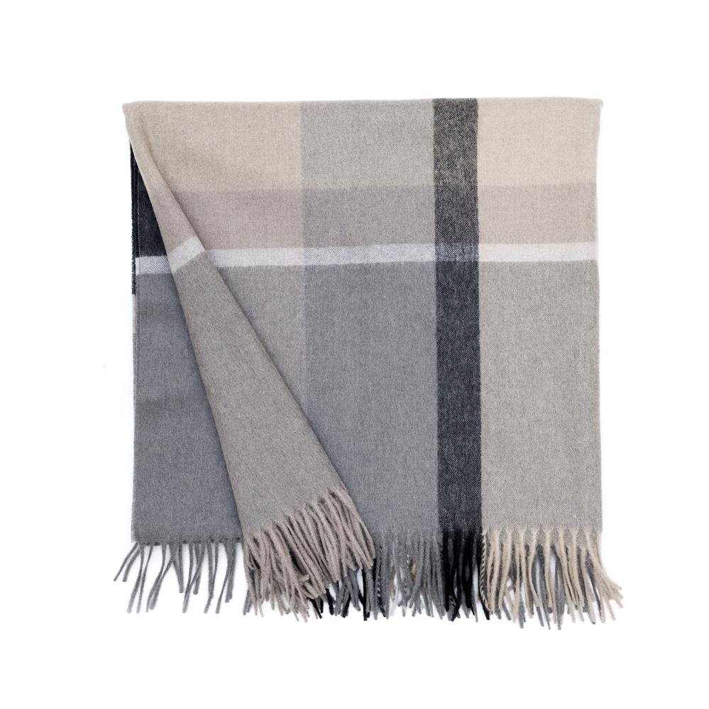 Elvang Denmark Manhattan throw natural