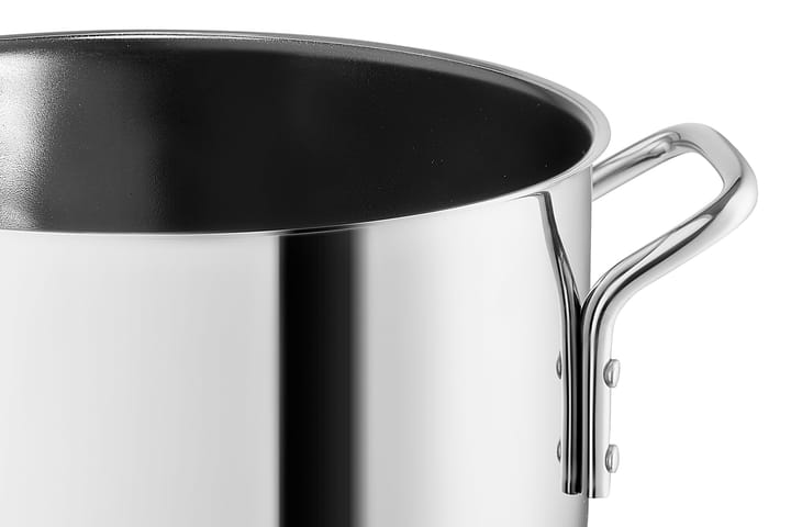 Eva Trio Stainless Steel Slip-Let ceramic pot - 2.2 L - Eva Solo