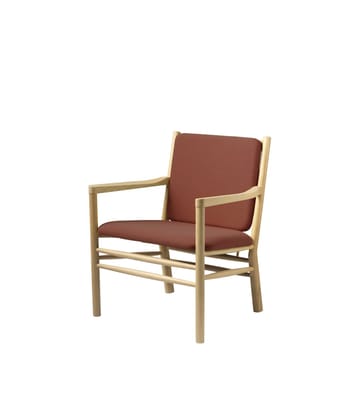 J147 armchair - Oak nature lacquered-burnt orange - FDB Møbler