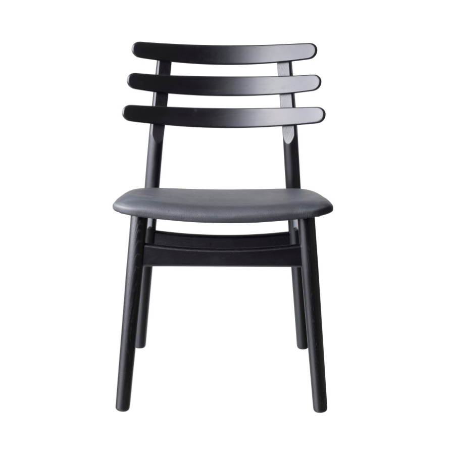 FDB Møbler J48 chair Oak black painted-black leather