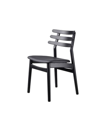 J48 chair - Oak black painted-black leather - FDB Møbler