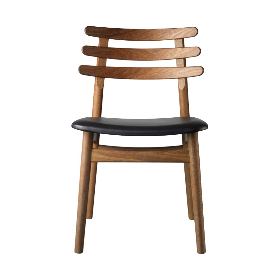 FDB Møbler J48 chair Smoked oak nature lacquered-black leather