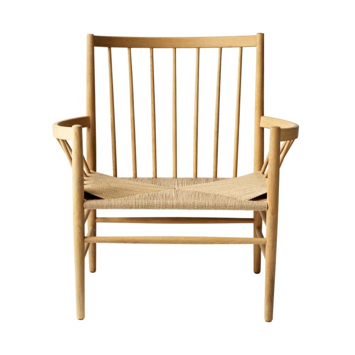 J82 armchair - Oak nature lacquered - FDB Møbler