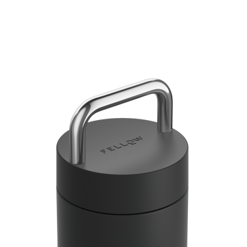 Carter Carry thermos mug 59 cl - Matte black - Fellow