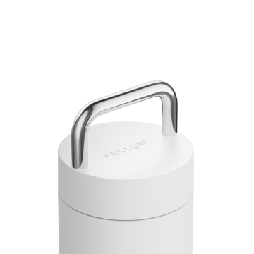 Carter Carry thermos mug 59 cl - Matte white - Fellow