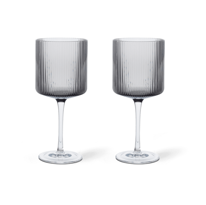 Ripple red wine glass 32,5 cl 2-pack - Smoked grey - Ferm LIVING