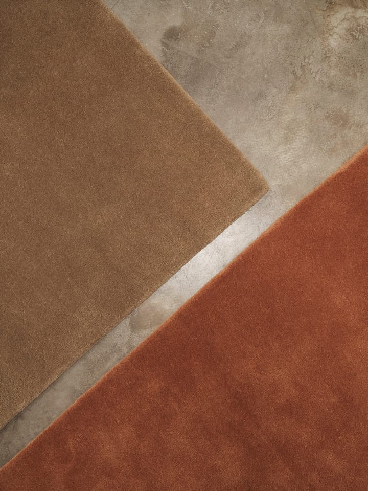 Stille tufted rug - Red brown, 140x200 cm - ferm LIVING