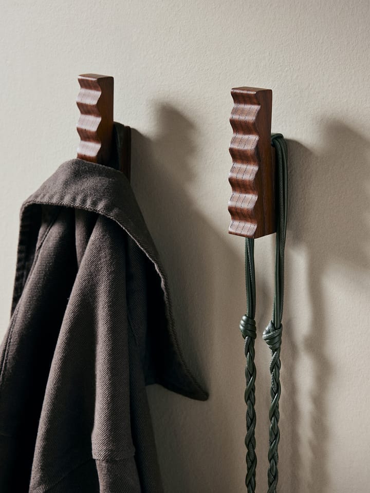 Unda hook 2-pack, Dark Brown ferm LIVING