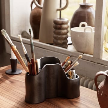 Yama pen stand - Blackened aluminum - ferm LIVING