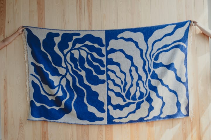 Leaves throw 130x220 cm, Blue-white Fine Little Day