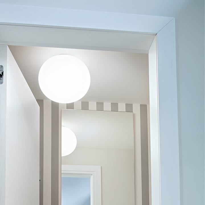 Glo-Ball C1 wall and ceiling lamp - White - Flos