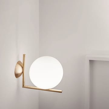 IC lights C/W1 wall lamp - Brushed brass, opal - Flos