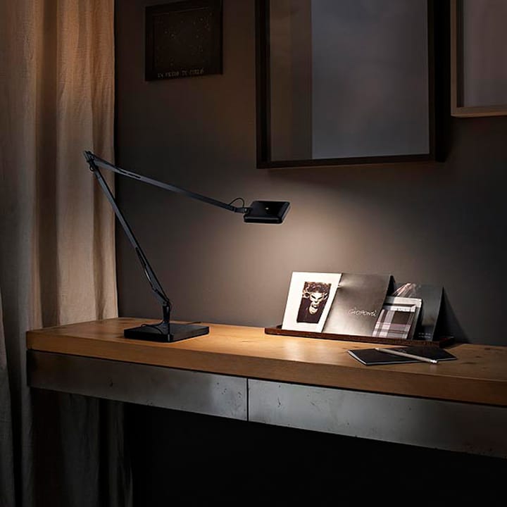 Kelvin T LED table lamp - Anthracite - Flos