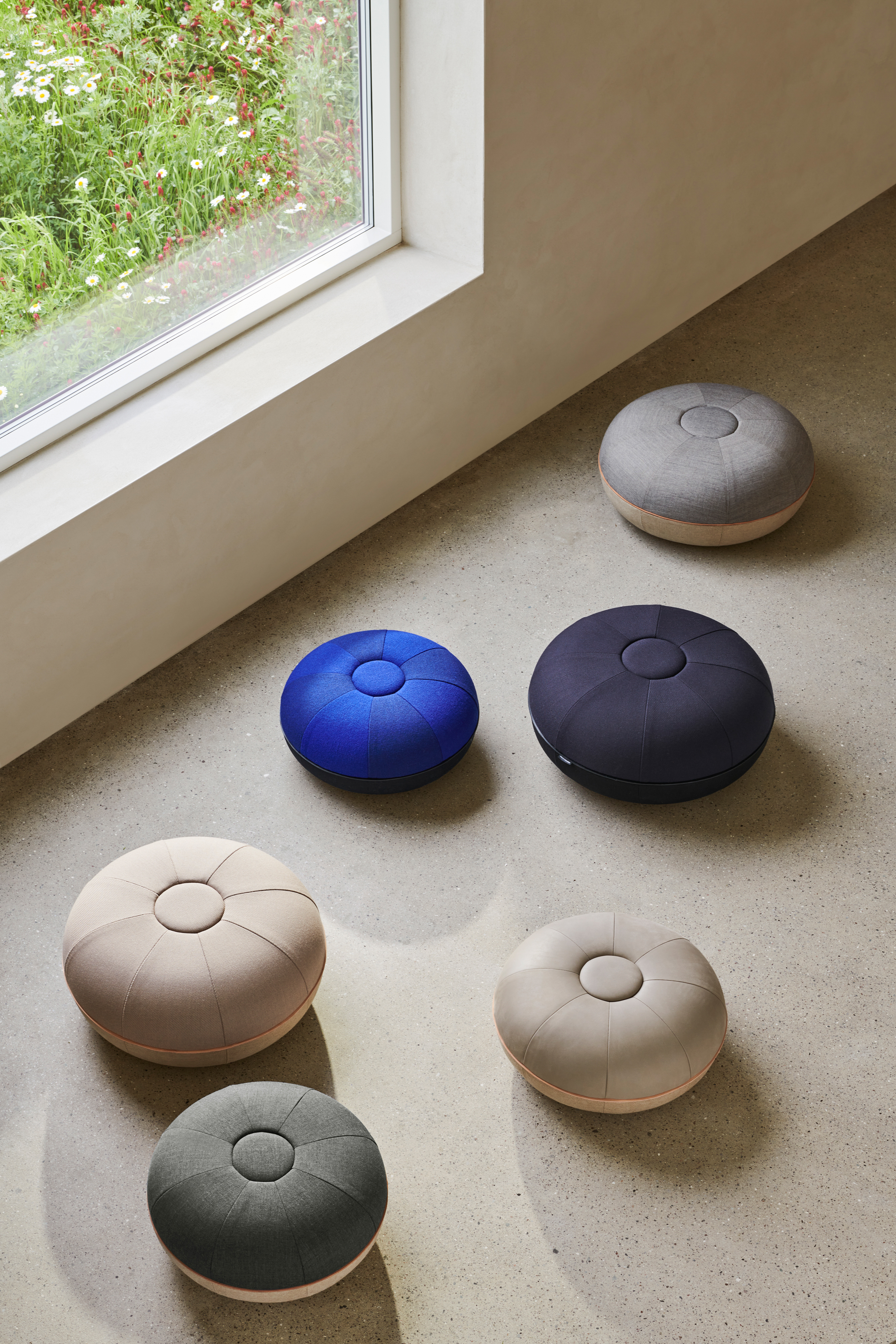 Pouf grande da Fritz Hansen 