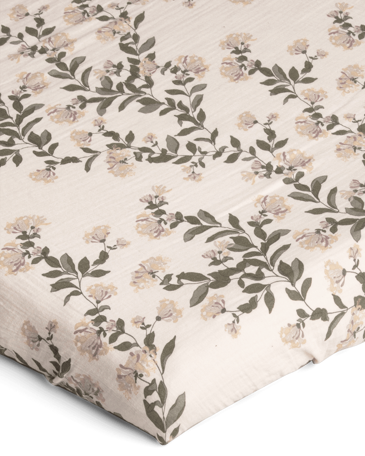 Honeysuckle Muslin fitted sheet, 140x200x30 cm Garbo&Friends