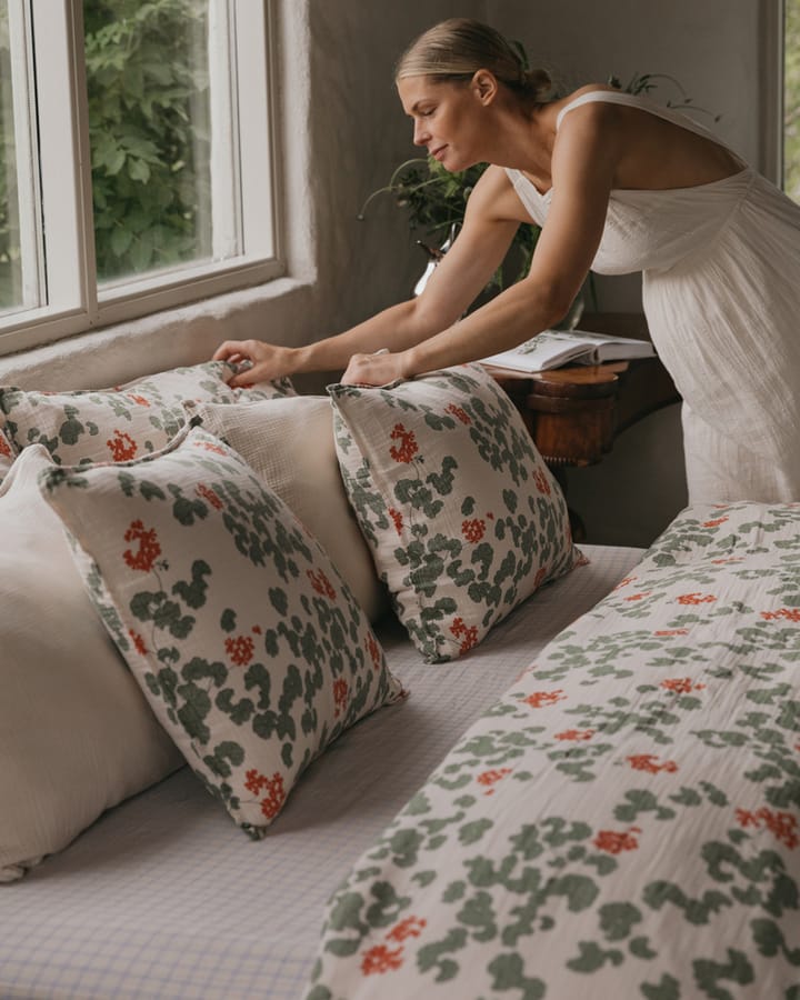 Pelargonium Muslin pillowcase, 50x60 cm Garbo&Friends