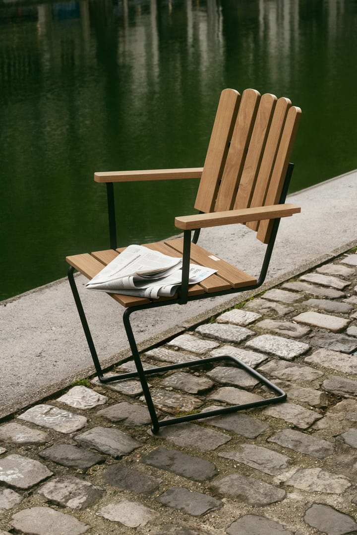 A2 armchair, Untreated teak-black base Grythyttan Stålmöbler