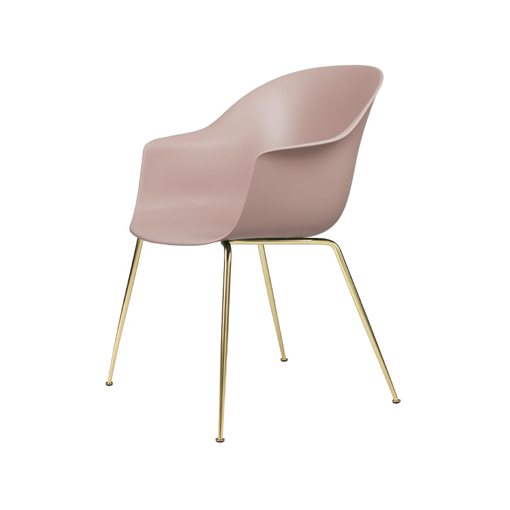 GUBI Bat Chair Sweet pink, brass legs