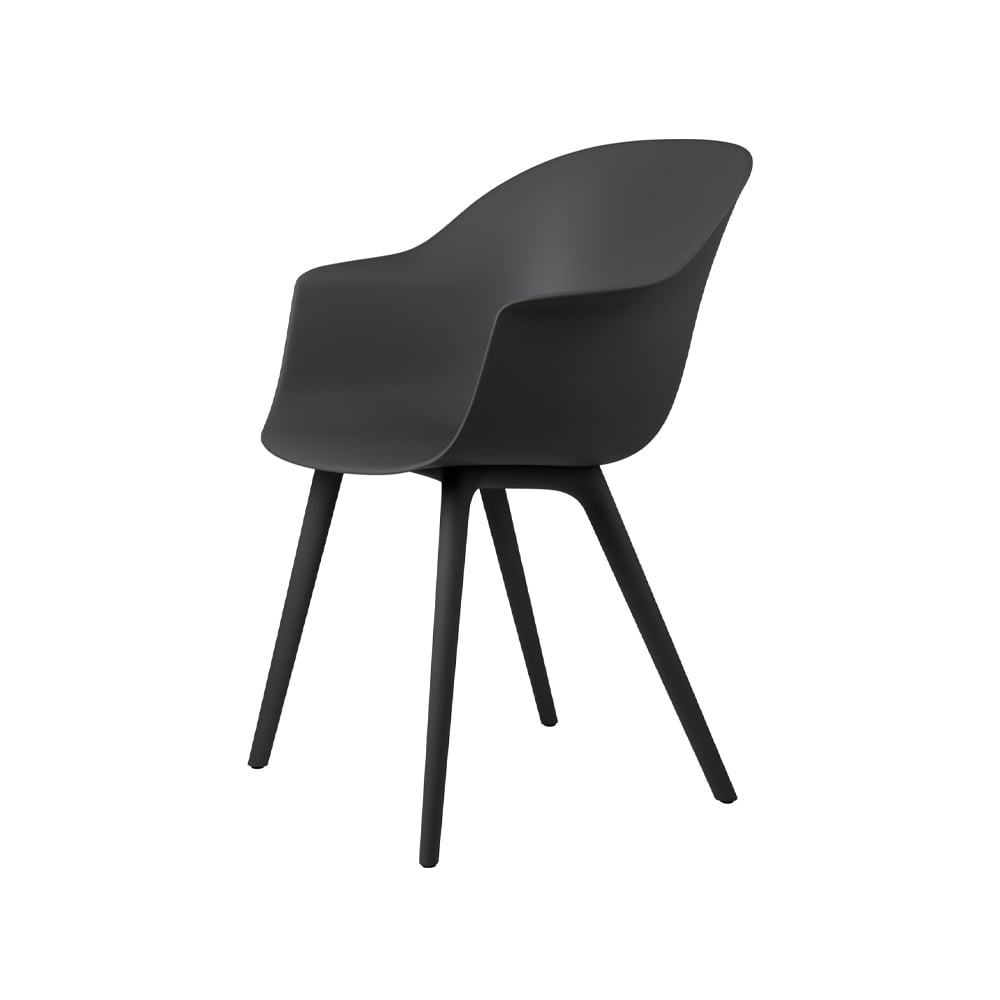 GUBI Bat Plastic chair Black