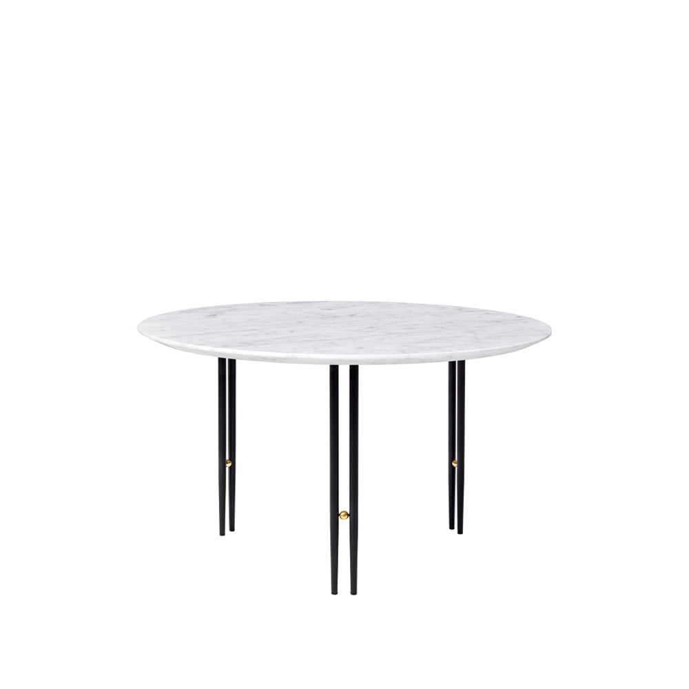 GUBI IOI coffee table White carrara marble, ø70, black base