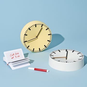 Analogue wall clock from HAY - NordicNest.com