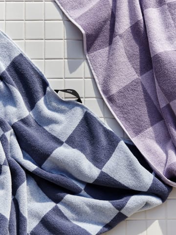 Check bath towel 70x136 cm - Lavender - HAY