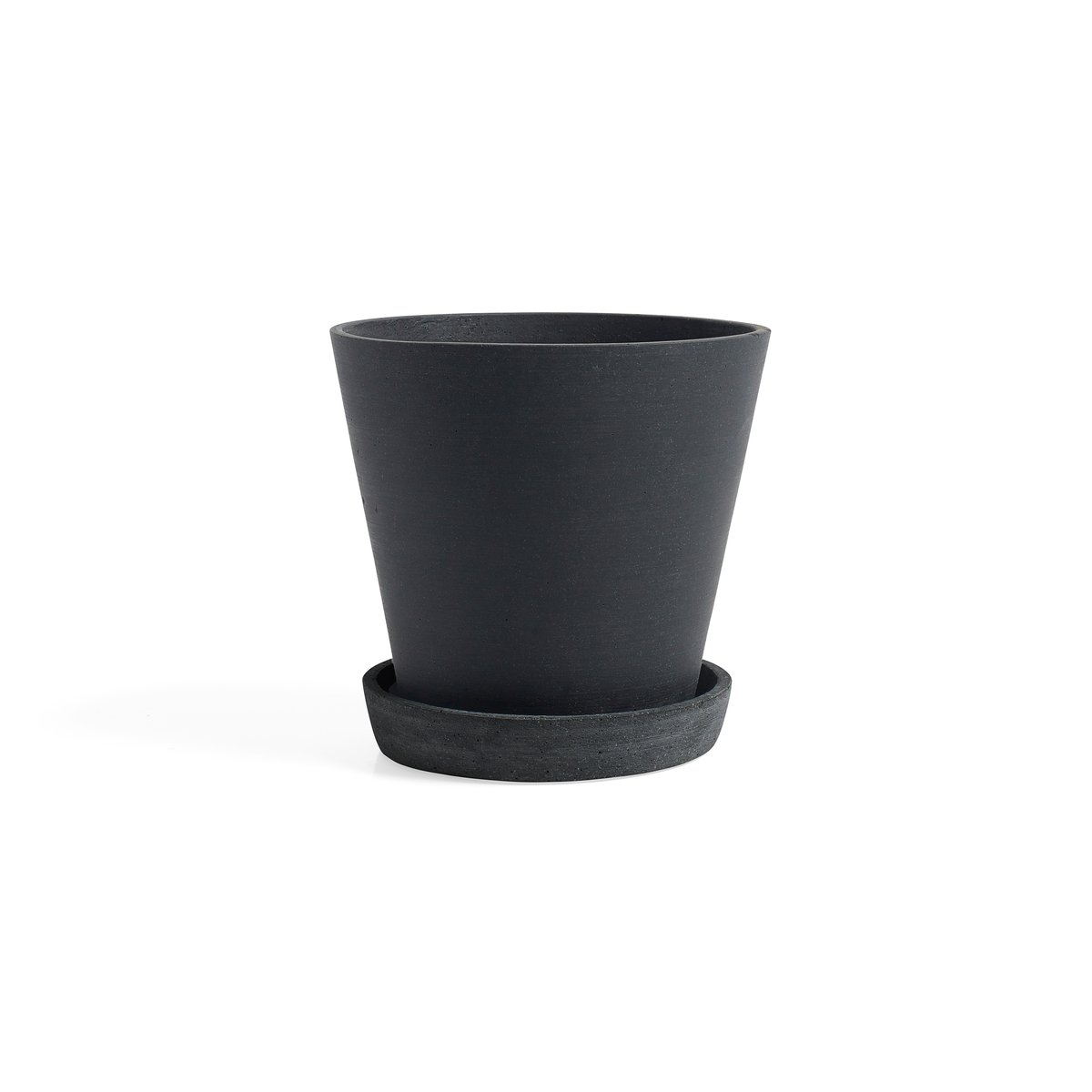 HAY HAY Flowerpot with saucer L Ø17.5 cm Black | Scandinavian Design | Flower pots | Black