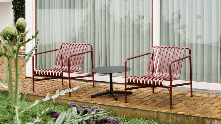 Palissade Low lounge chair - Iron red - HAY