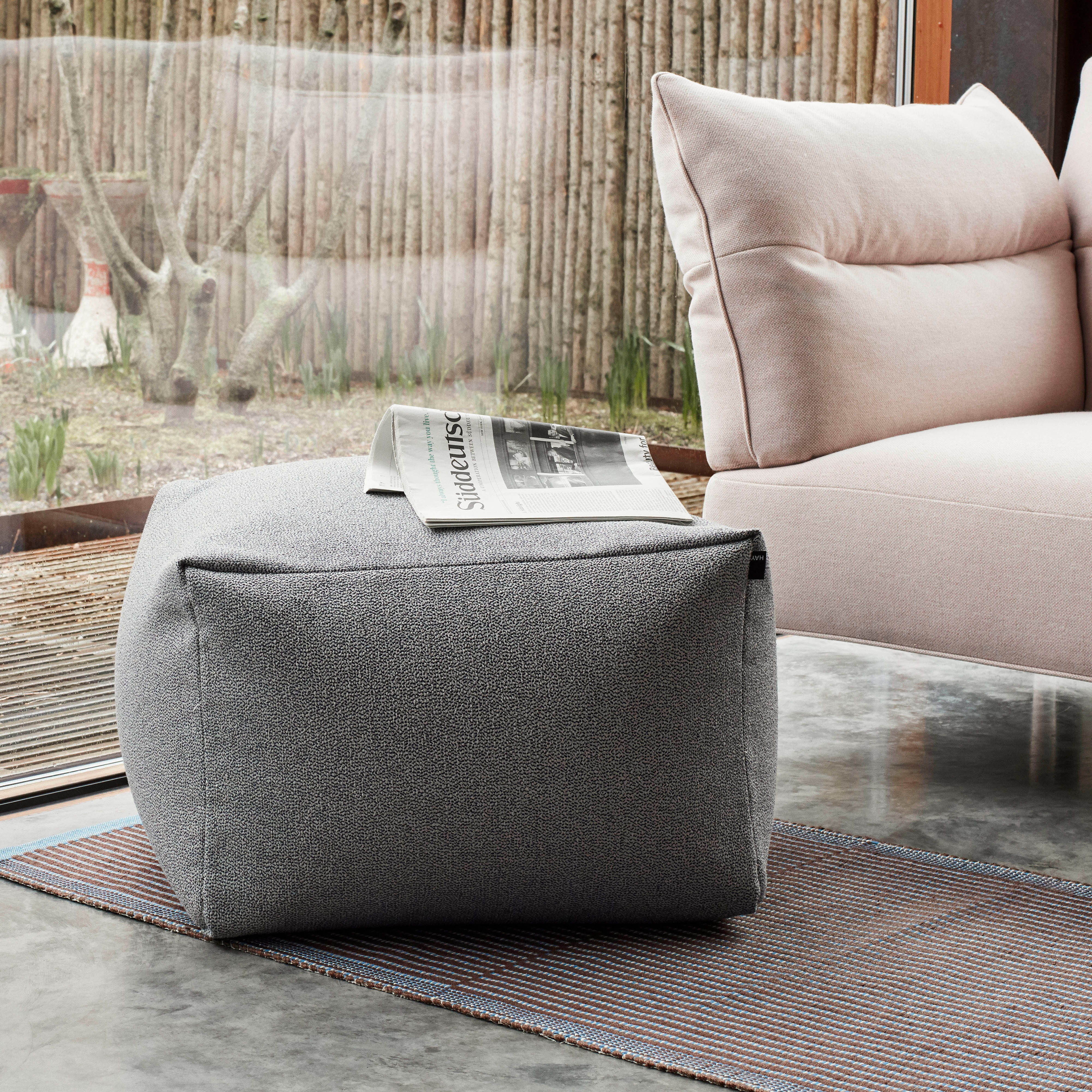 Pouf sit pouf sprinkle 59x59 cm from HAY - NordicNest.com