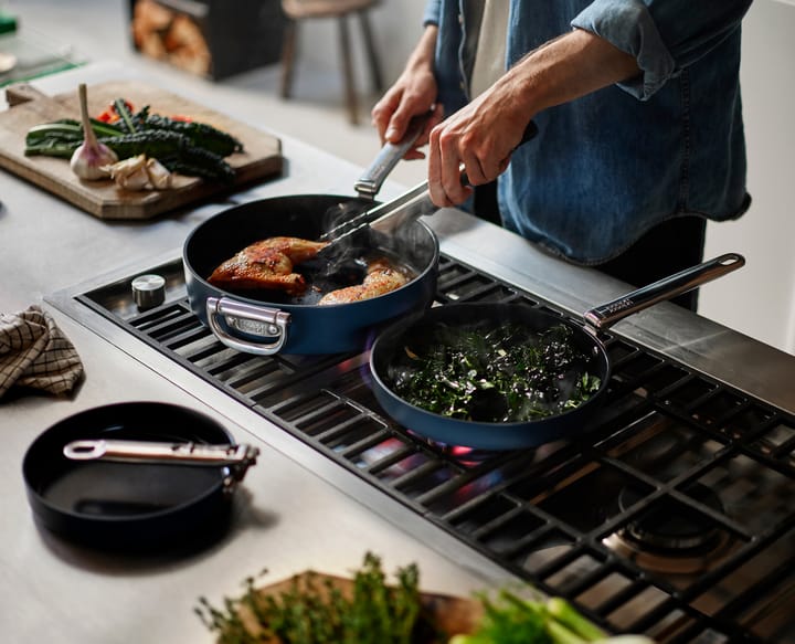 Space Non Stick Frying Pan, Ø28 cm Joseph Joseph