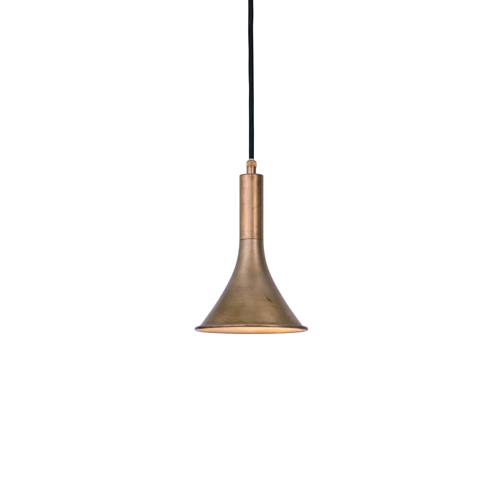 Konsthantverk Megafon 1 - Low straight pendant Brass