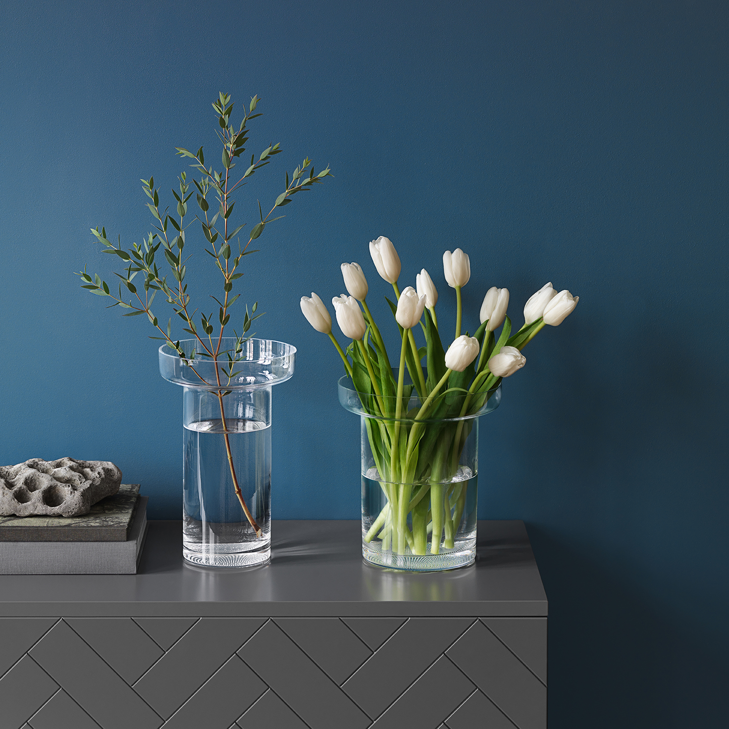 Limelight Tulip vase 19.5 cm from Kosta Boda - NordicNest.com